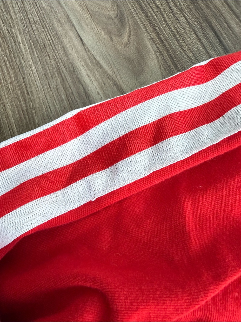 Women’s Medium adidas Red Long-Sleeve Three-Stripe Crew Dress - Picture 4 of 6